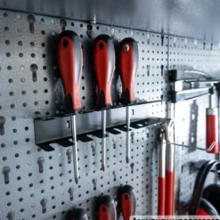GERMANIA® Lochwand 3-teilig mit Hakensortiment aus Stahlblech