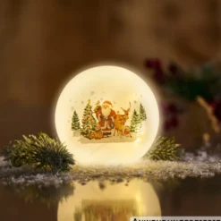 LED-Glaskugel mit Weihnachtsmotiv, 3-fach sortiert
