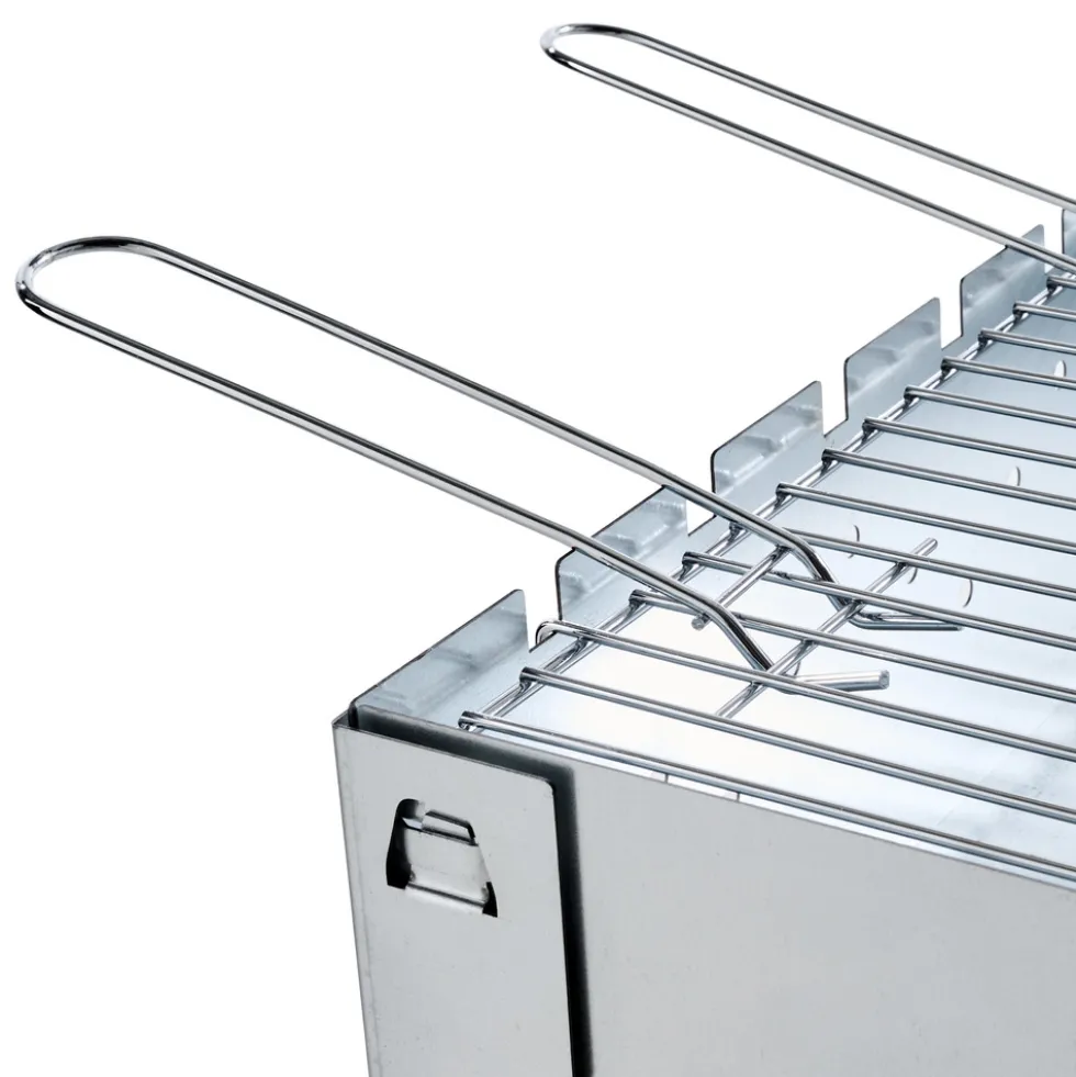 Schaschlikgrill mit Grillspießen